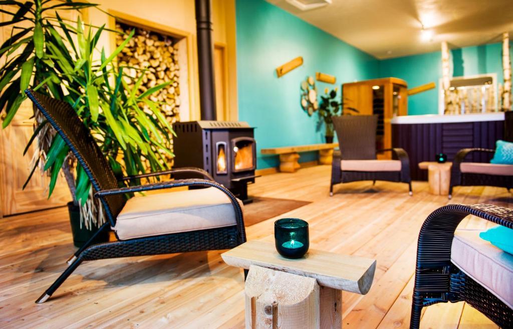 Village Scandinave Lodge & Spa Shediac Ngoại thất bức ảnh